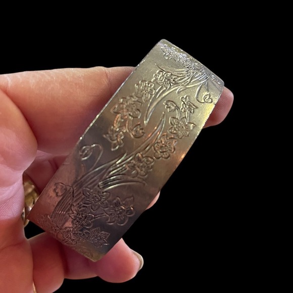 Kirk Stieff Jewelry - Vintage Wide Cuff Kirk Stieff Pewter Narcissus Floral Cuff Bracelet 900-12